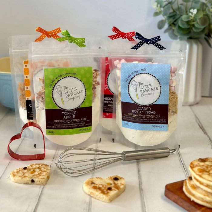 Pancake Lovers gift hamper contents, 4 gourmet pancake mixes with whisk and heart shaped cutter