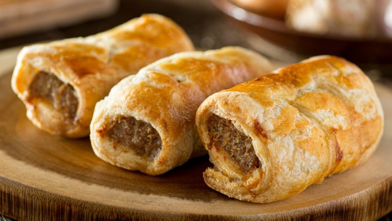 Read more about the article Simple Homemade Sausage Roll Recipe