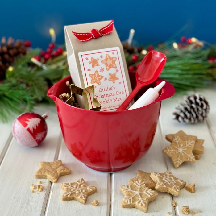 Red Rosti mixing bowl gift set with personalised Christmas Eve Snowflake biscuit baking kit